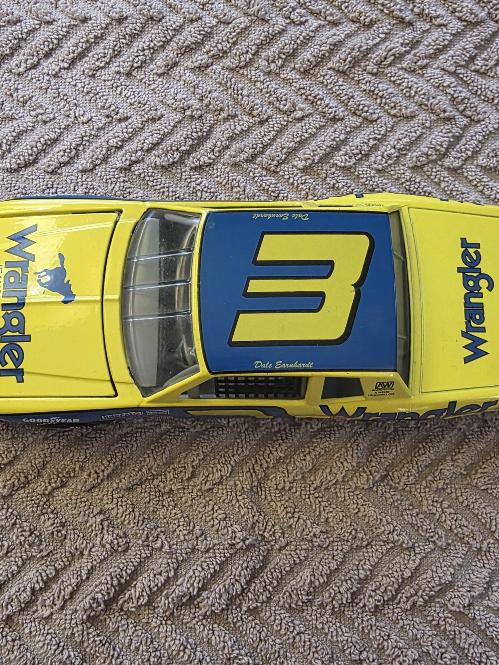 Wrangler Yellow and Blue Dale Earnhardt No. 3 Diecast Car 1:24